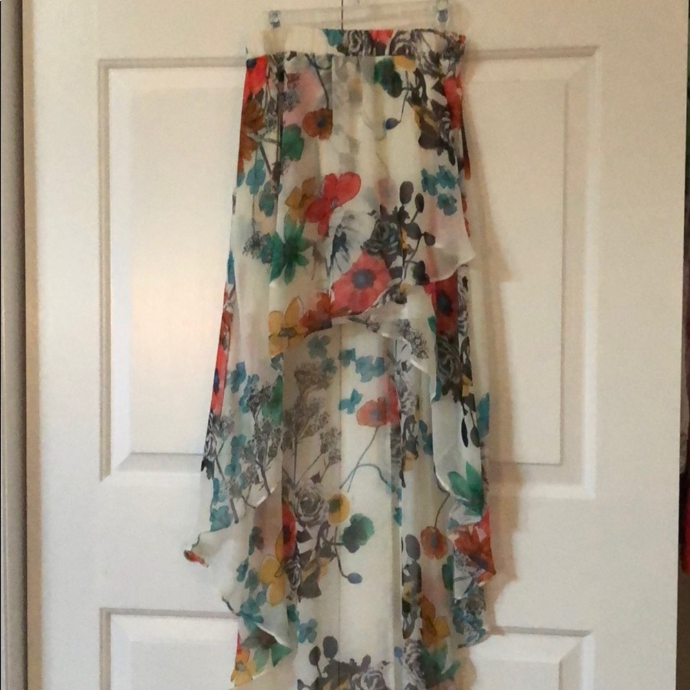 High-low skirt